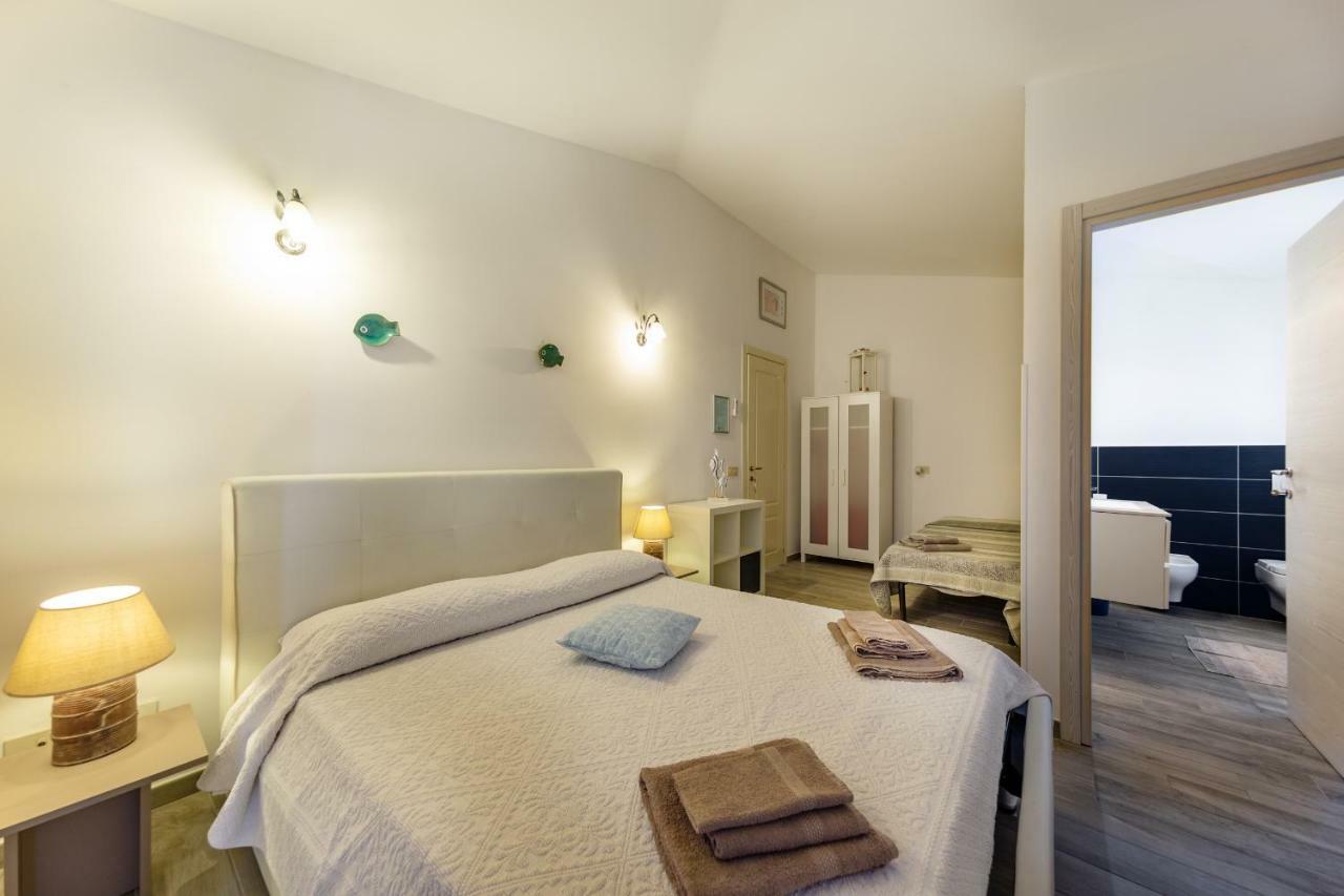 B&B Rotta Per Tavolara Porto San Paolo  Buitenkant foto